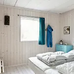 Family-friendly For Play And Relaxation Semesterbostad