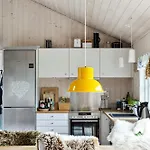 Semesterbostad Family-friendly For Play And Relaxation
